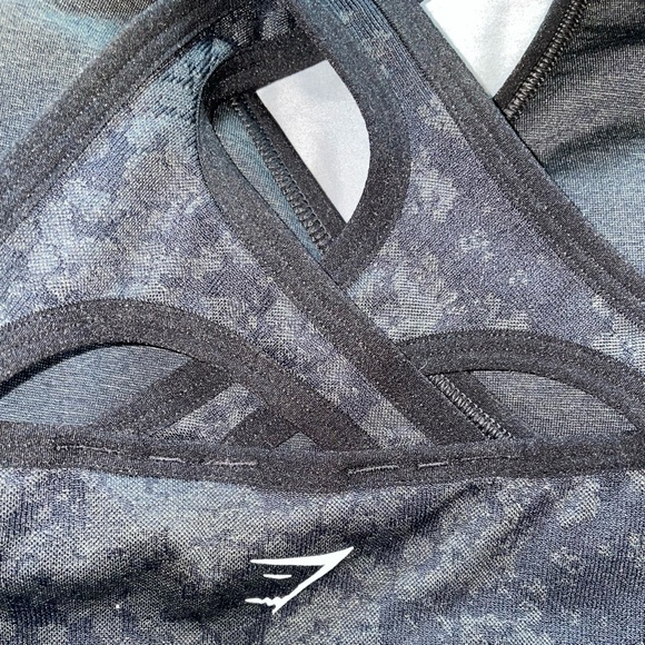 Gymshark sports bra - Picture 2 of 4